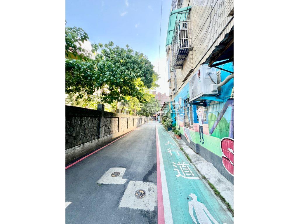 近德音國小公寓三樓房屋室內格局與周邊環境