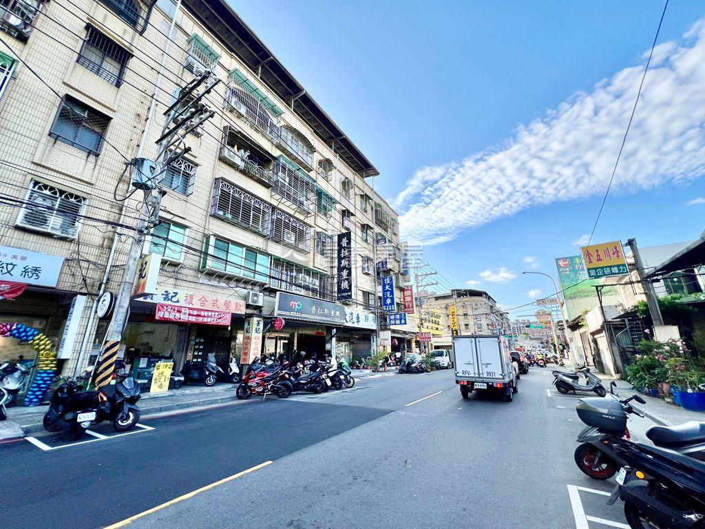 近德音國小公寓三樓房屋室內格局與周邊環境