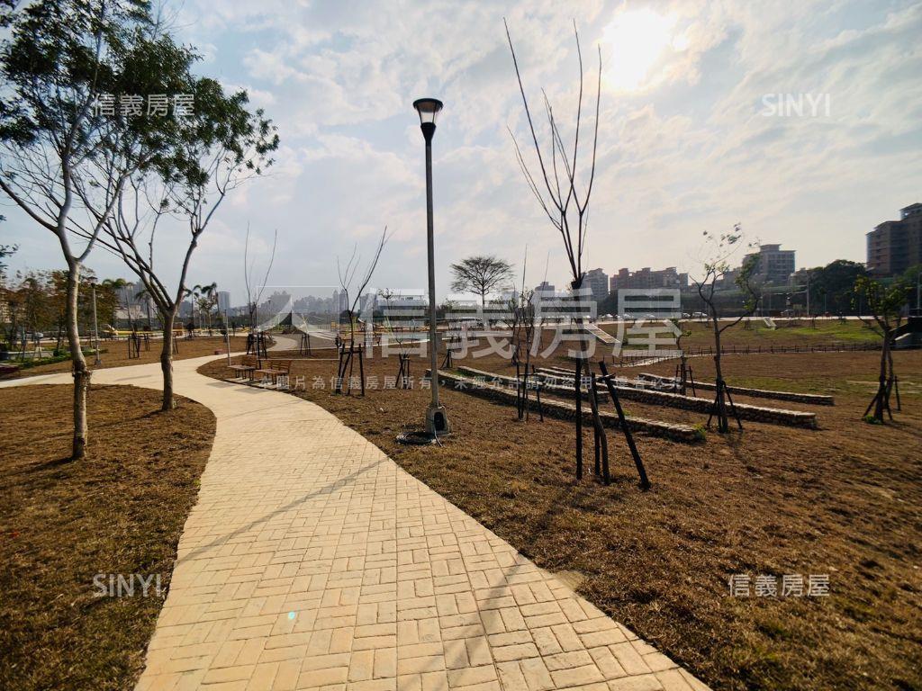 靚公園唯美４房房屋室內格局與周邊環境