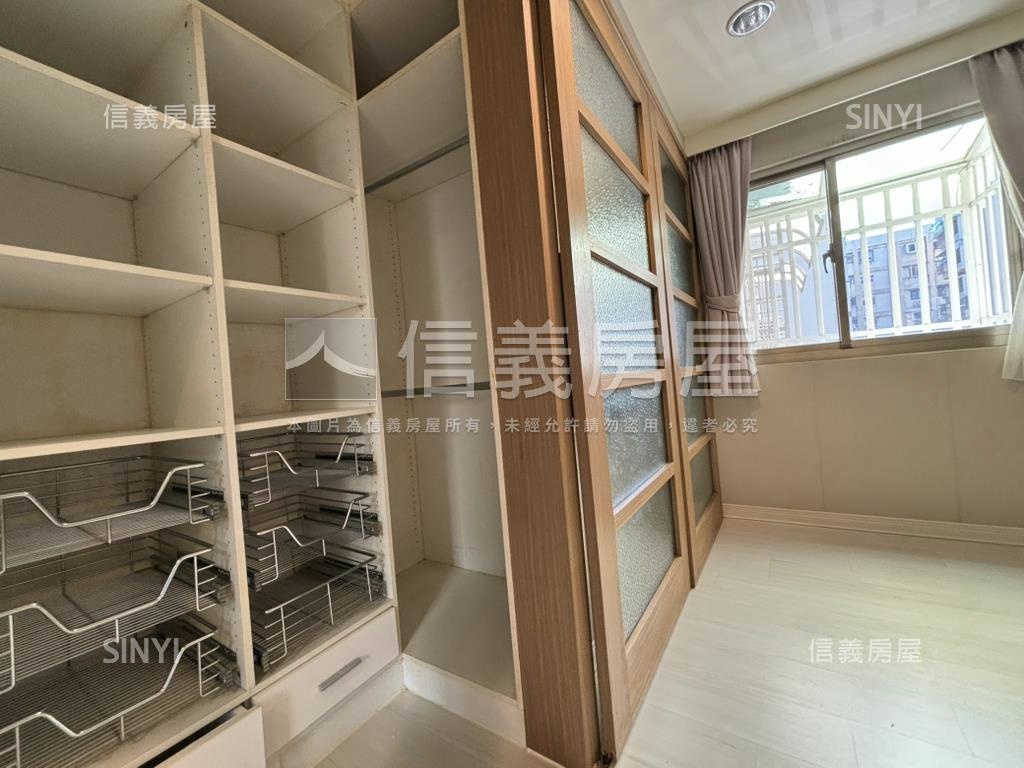 專任稀有精美安靜電梯兩房房屋室內格局與周邊環境