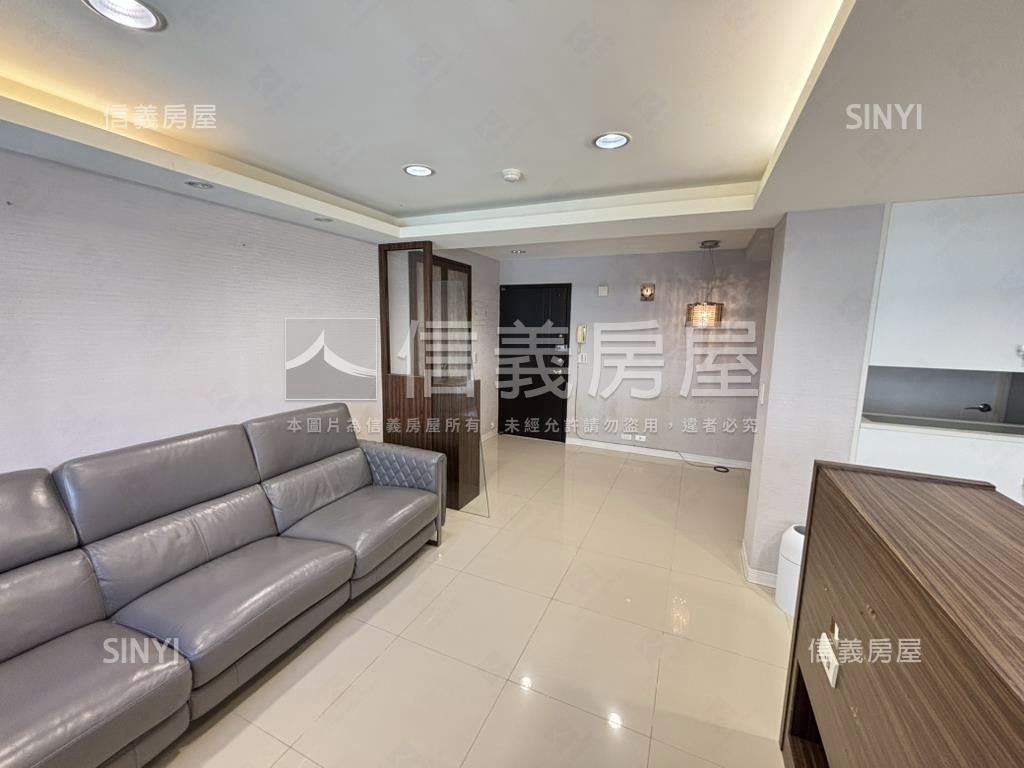 專任稀有精美安靜電梯兩房房屋室內格局與周邊環境