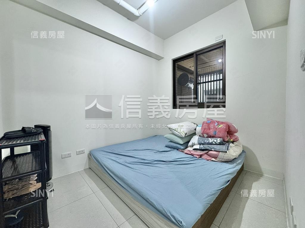 華友聯次高樓兩房平車房屋室內格局與周邊環境