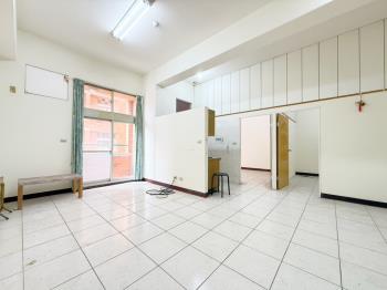 工學商圈挑高兩房平車