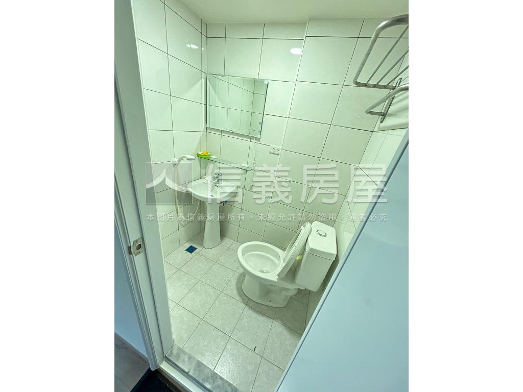 捷運站旁醒目財富屋房屋室內格局與周邊環境