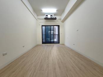 安南德和三房平車露台戶