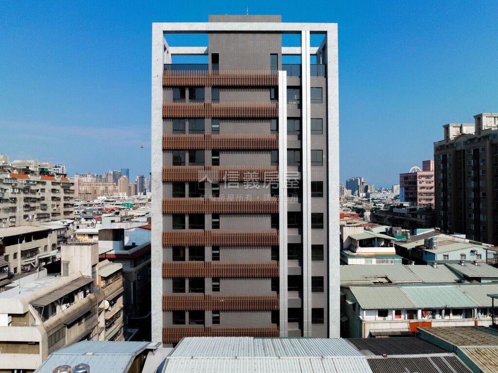 豐隆昕誠豪景三房房屋室內格局與周邊環境