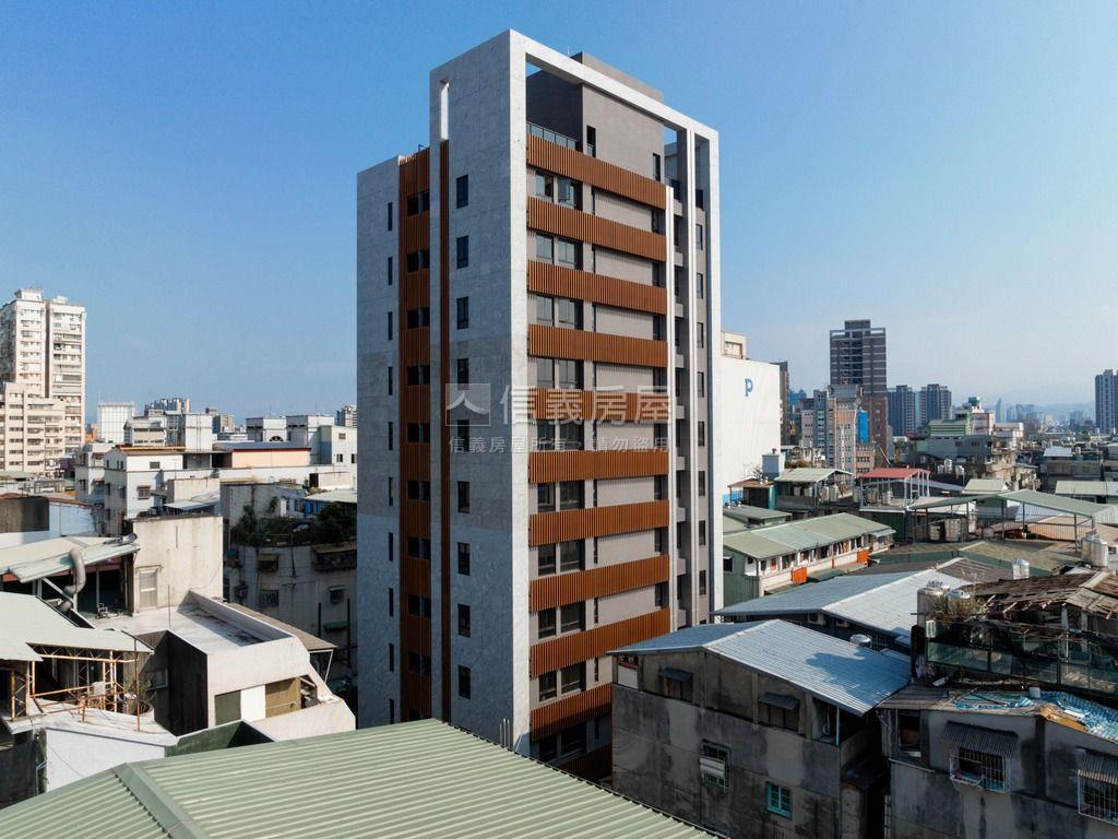豐隆昕誠豪景三房房屋室內格局與周邊環境