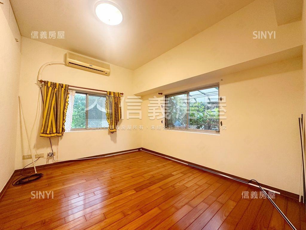 新坡儷景大庭院＋車位房屋室內格局與周邊環境