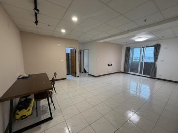 成大學子高樓三房平車