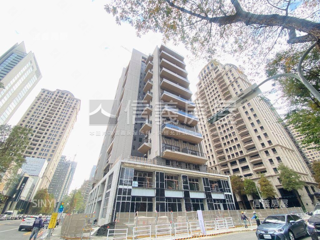 七期紀汎希Ｂ８兩房平車房屋室內格局與周邊環境