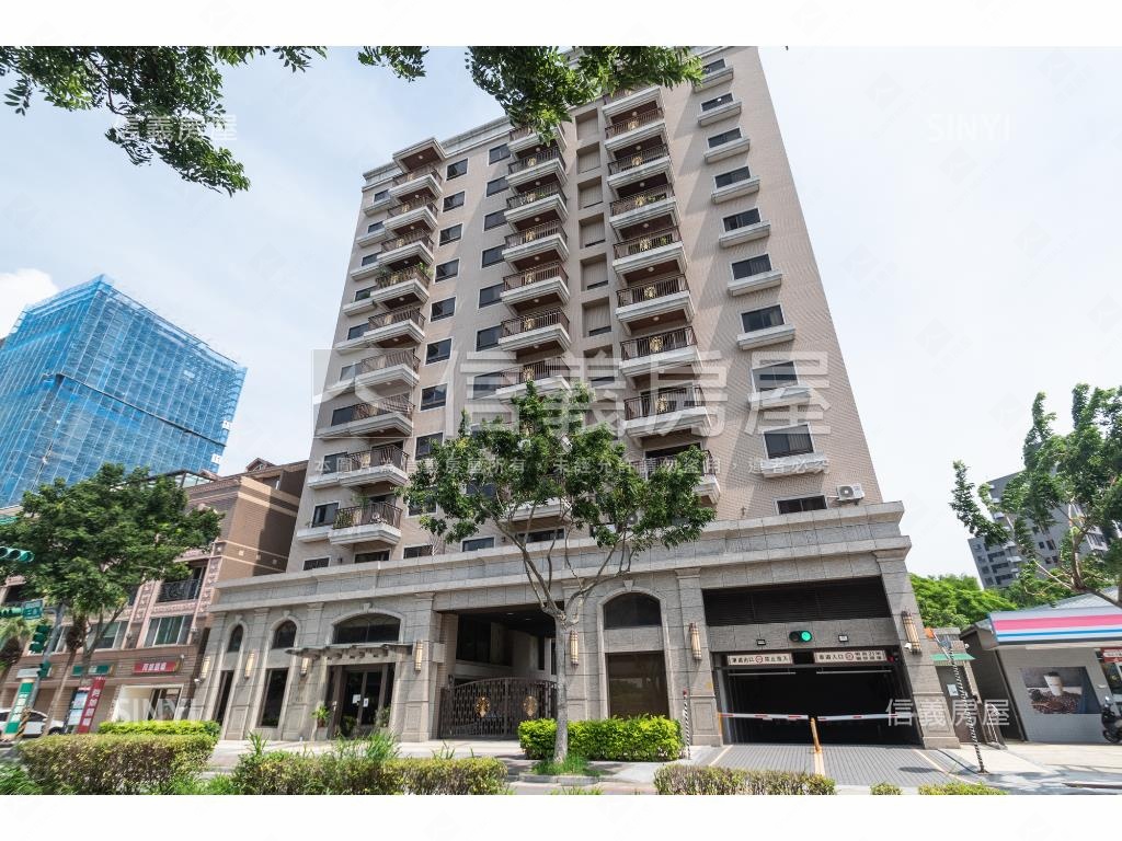 青埔高鐵站前西路三房房屋室內格局與周邊環境