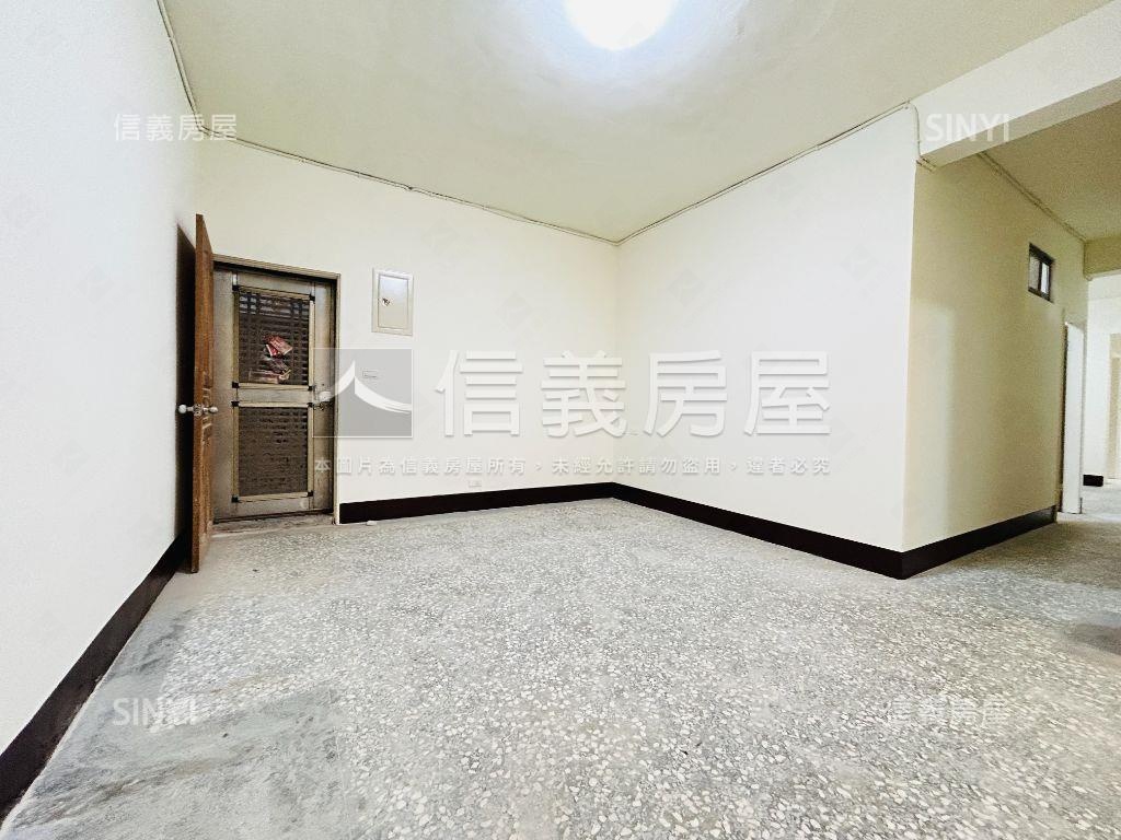 學府路方便進出一樓美屋房屋室內格局與周邊環境
