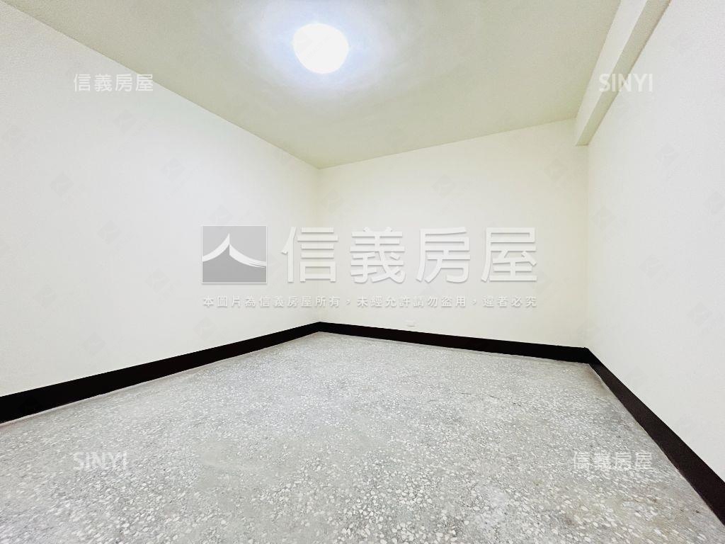 學府路方便進出一樓美屋房屋室內格局與周邊環境