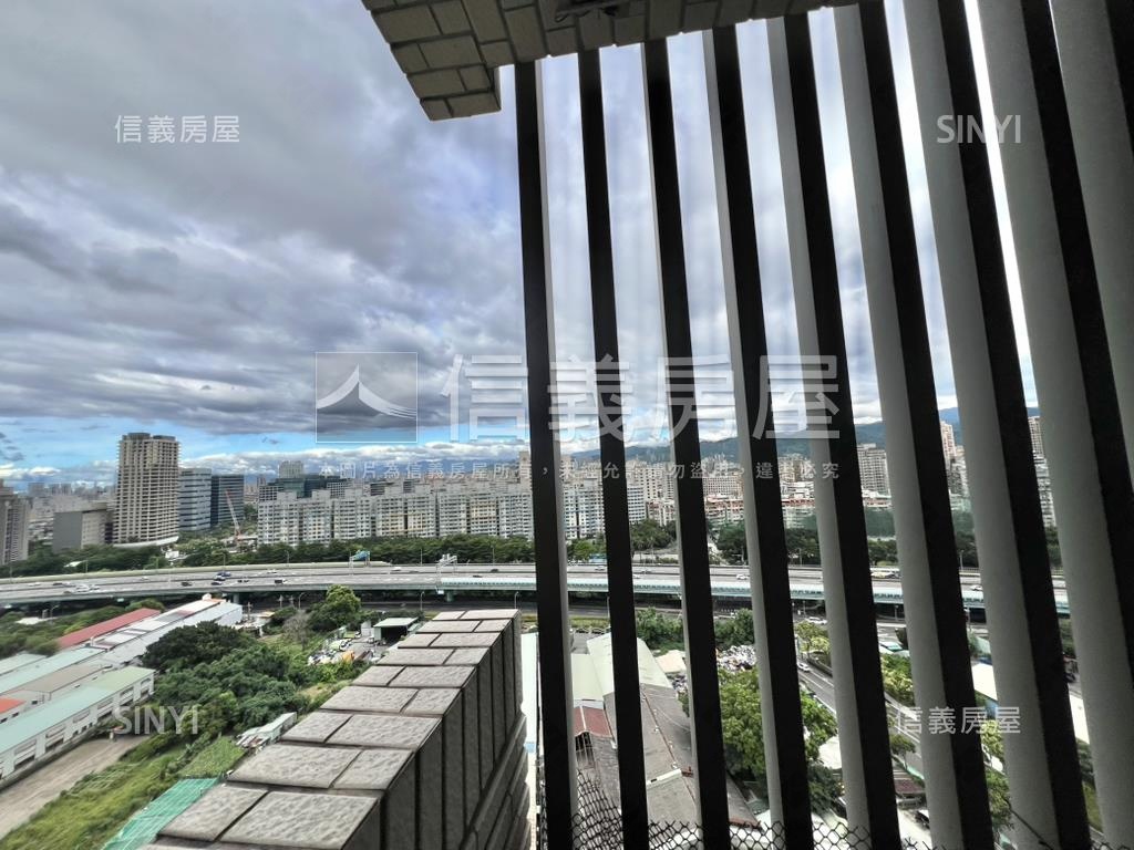 森之道高樓景觀美式風房屋室內格局與周邊環境
