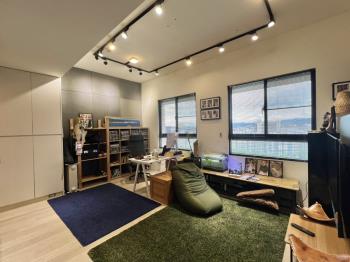 亞東站美式宅坡平車位