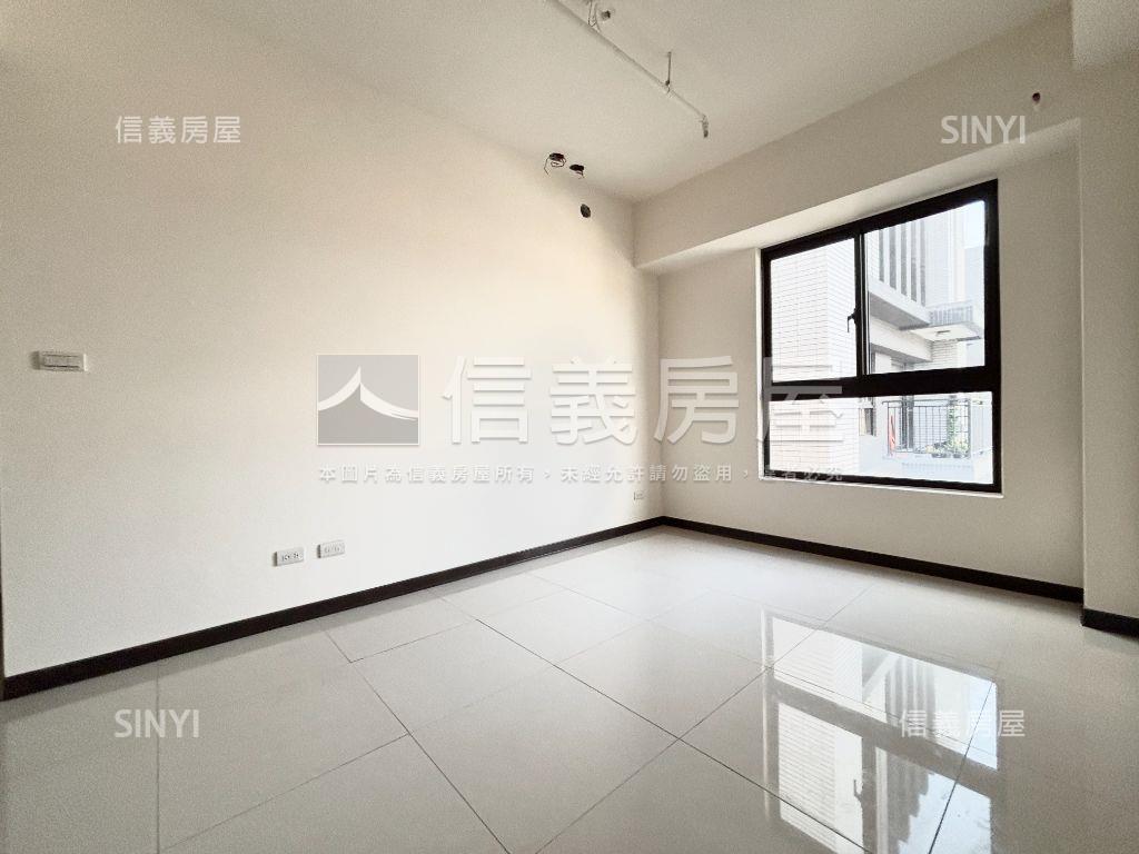 高樓美景盡收眼底兩房平車房屋室內格局與周邊環境