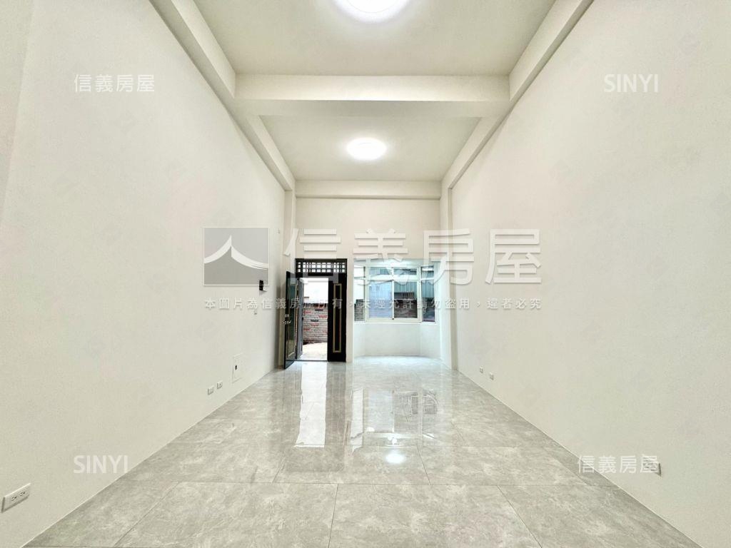 就這間了挑高裝潢透天房屋室內格局與周邊環境