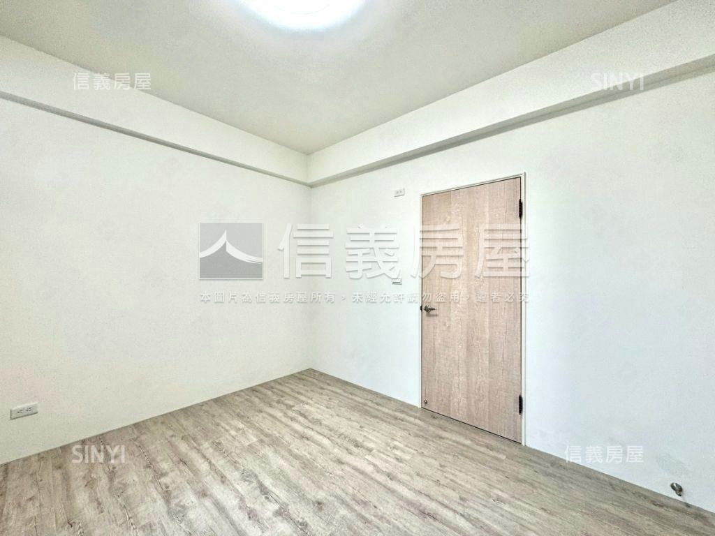 就這間了挑高裝潢透天房屋室內格局與周邊環境