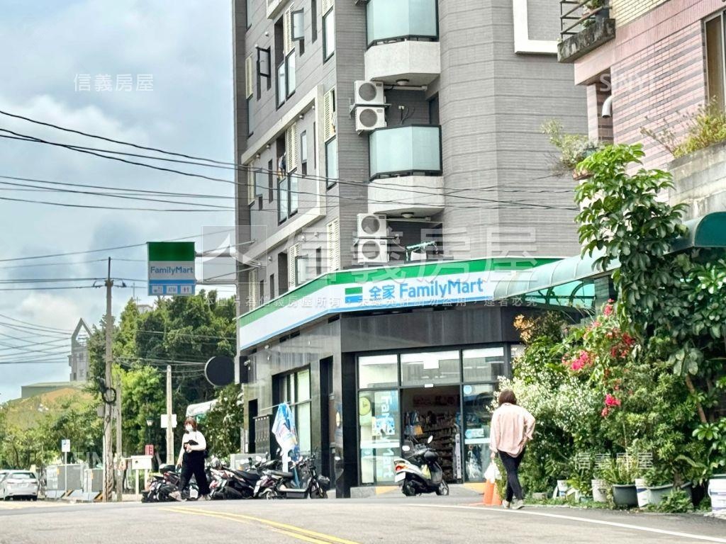 就這間了挑高裝潢透天房屋室內格局與周邊環境