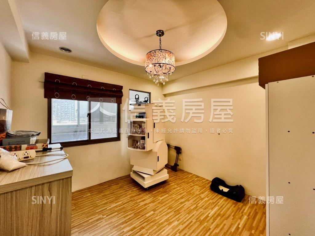 大墩皇家質感裝潢三房房屋室內格局與周邊環境