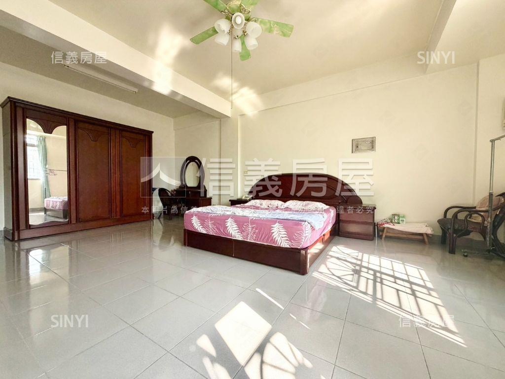 安南區屋況好大地坪店住房屋室內格局與周邊環境