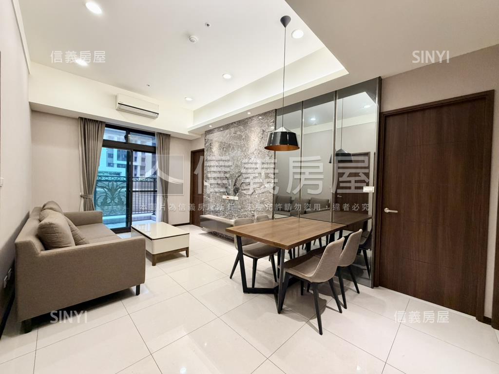 微笑雲品三房平車奢華裝潢房屋室內格局與周邊環境