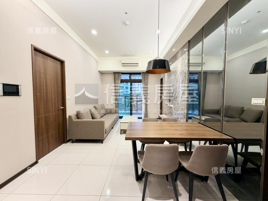 微笑雲品三房平車奢華裝潢房屋室內格局與周邊環境