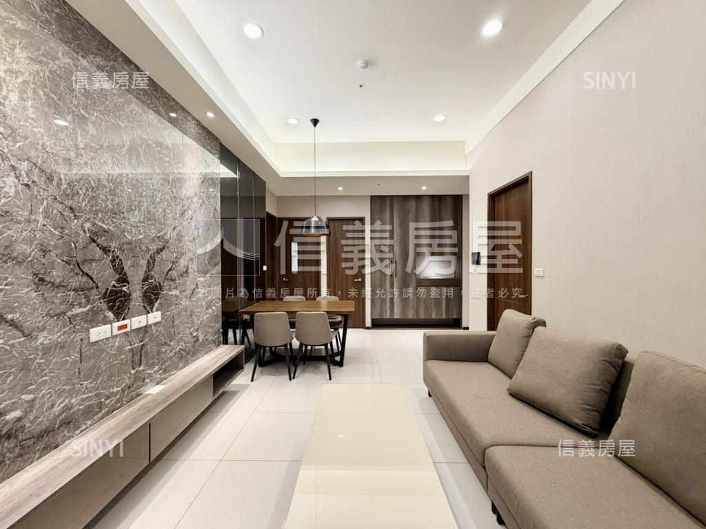 微笑雲品三房平車奢華裝潢房屋室內格局與周邊環境