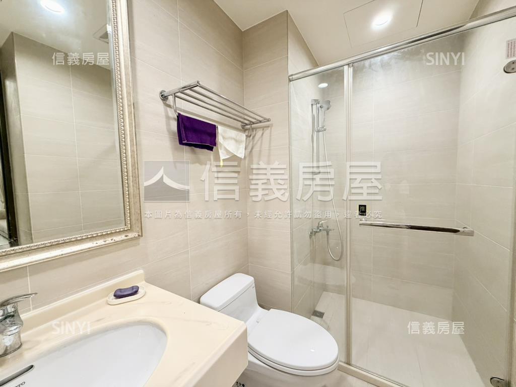 微笑雲品三房平車奢華裝潢房屋室內格局與周邊環境