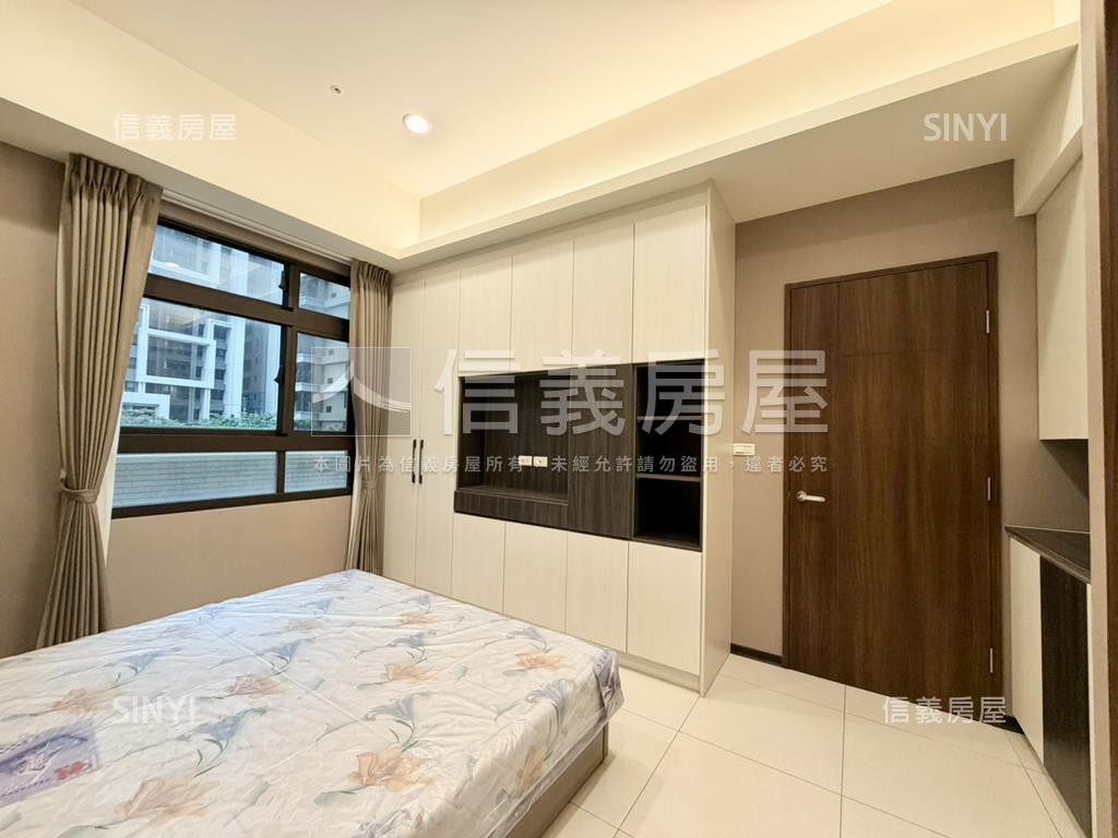 微笑雲品三房平車奢華裝潢房屋室內格局與周邊環境