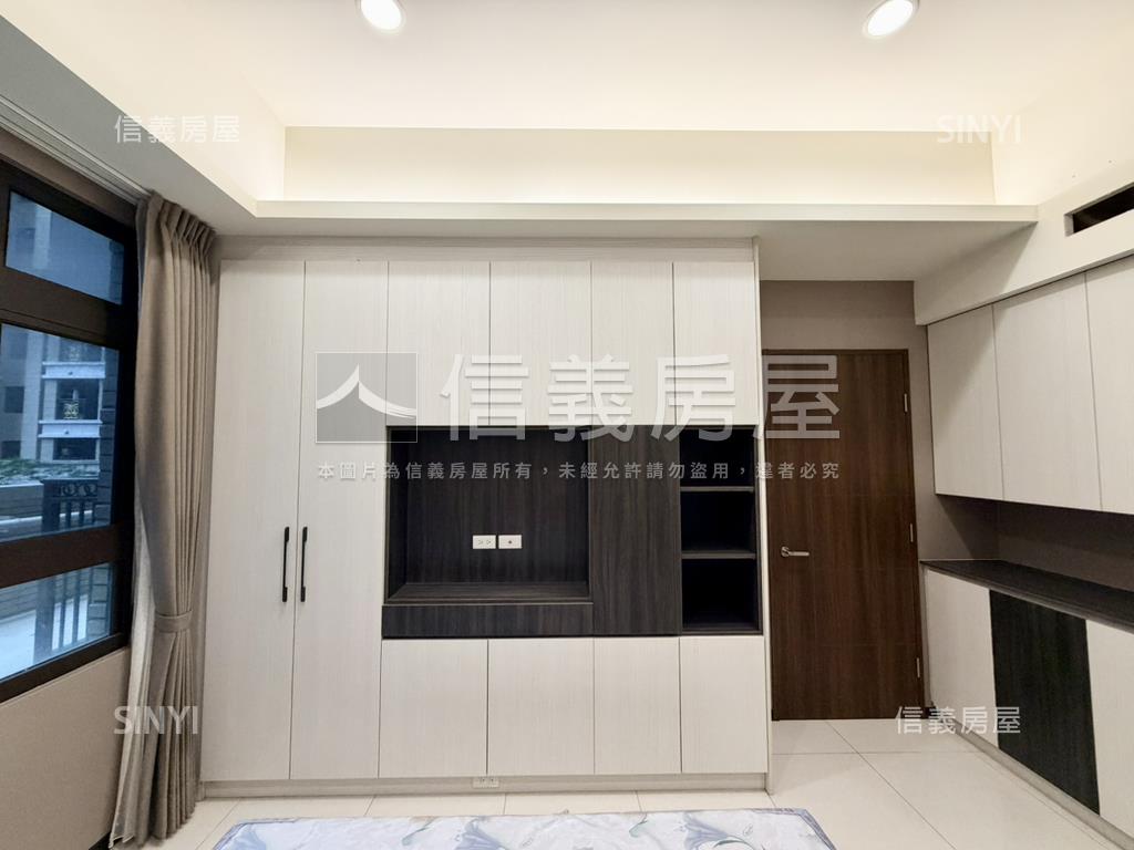 微笑雲品三房平車奢華裝潢房屋室內格局與周邊環境