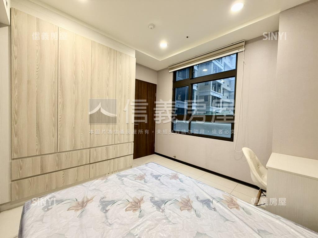 微笑雲品三房平車奢華裝潢房屋室內格局與周邊環境