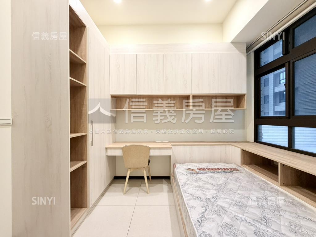 微笑雲品三房平車奢華裝潢房屋室內格局與周邊環境