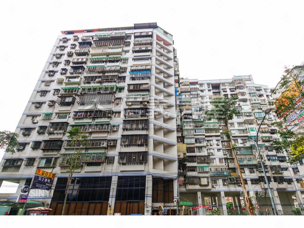 江山方圓美景花園三房房屋室內格局與周邊環境