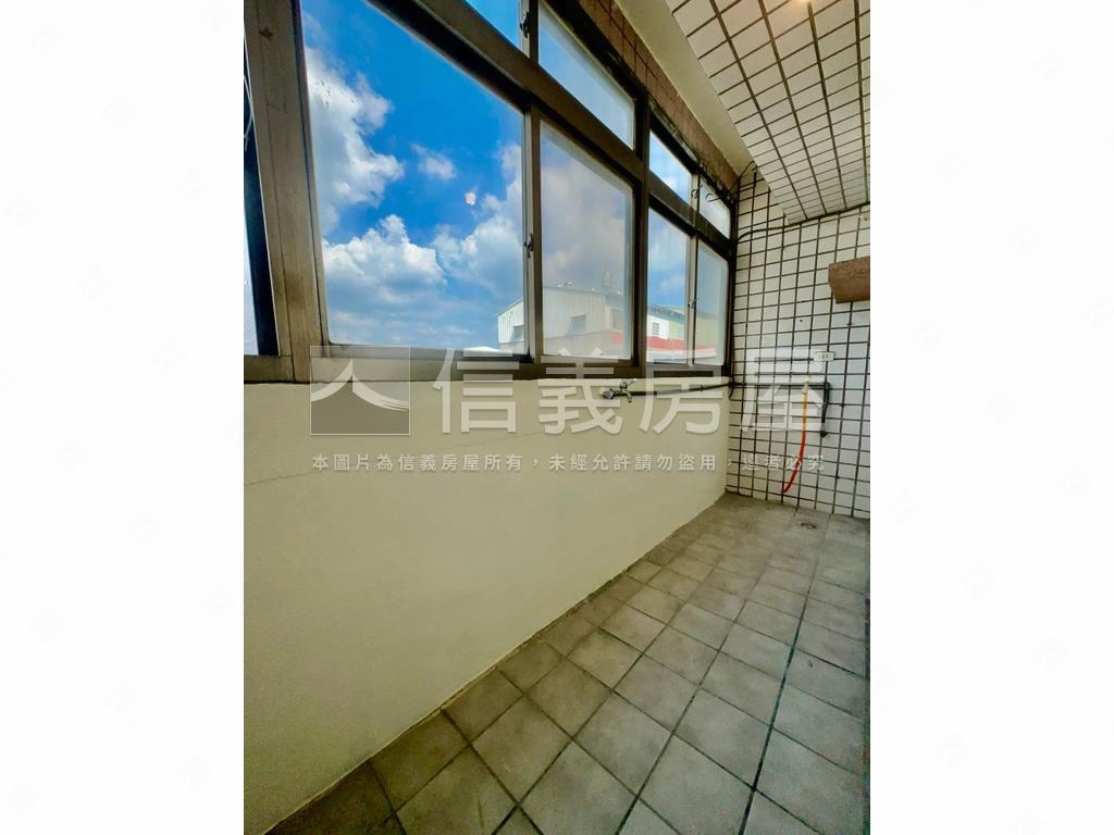 專任成功商圈大三房房屋室內格局與周邊環境