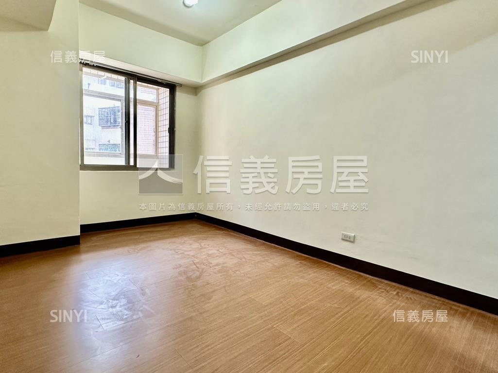 專任成功商圈大三房房屋室內格局與周邊環境