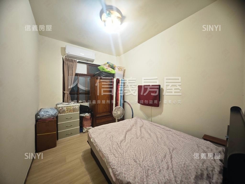 信義國泰面寬一樓房屋室內格局與周邊環境