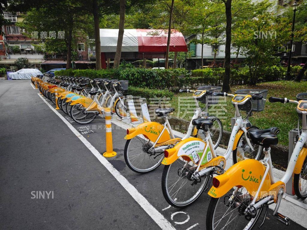 信義國泰面寬一樓房屋室內格局與周邊環境