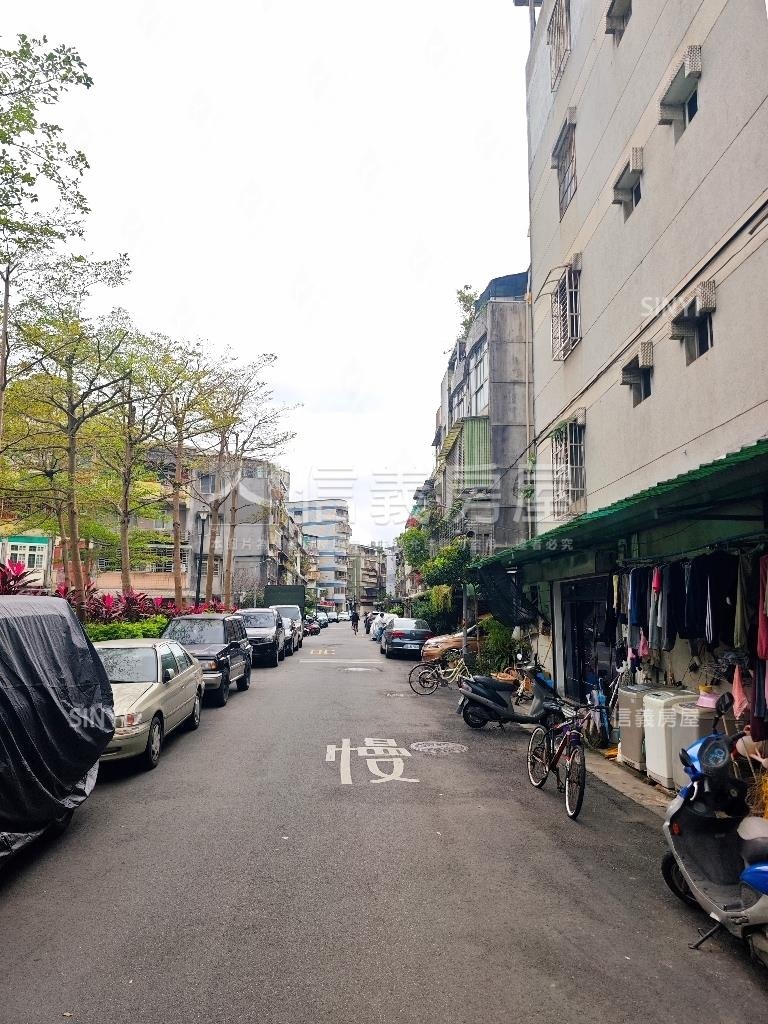 國泰稀有面寬一樓房屋室內格局與周邊環境