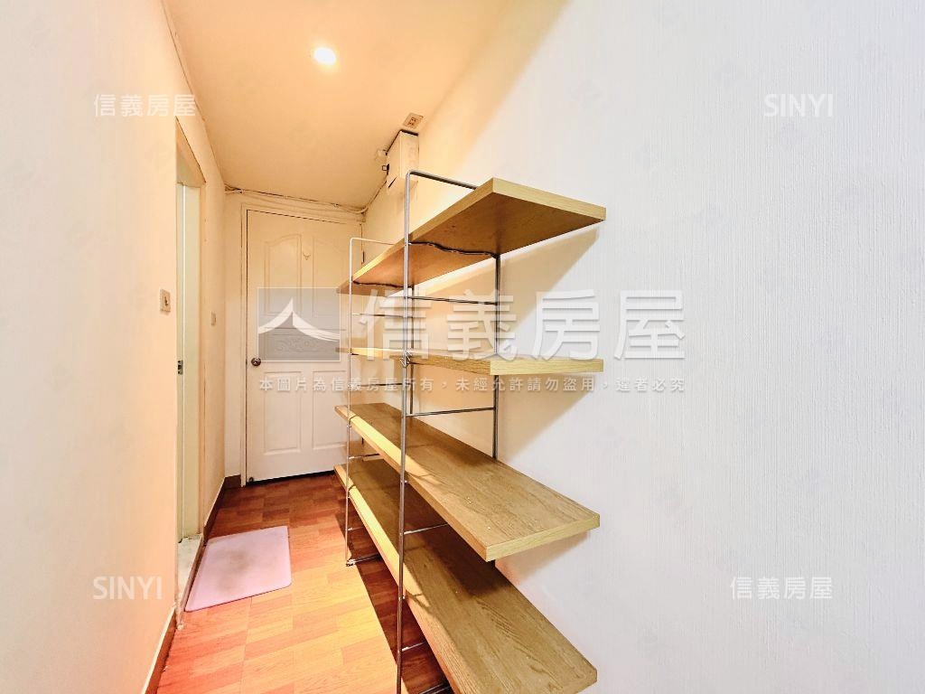 家樂福旁公園管理套房房屋室內格局與周邊環境