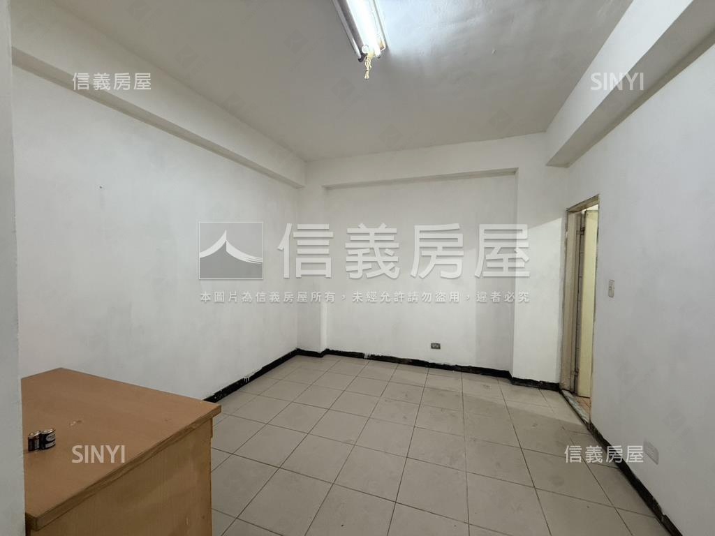 南港優質透天房屋室內格局與周邊環境