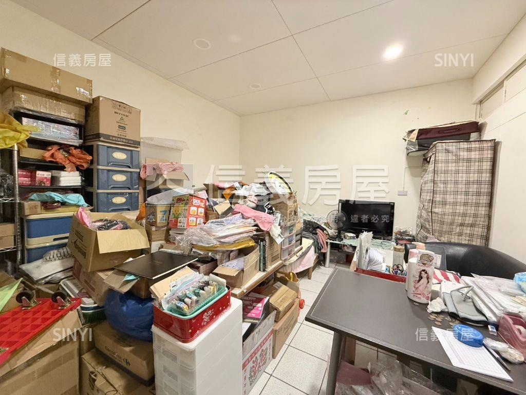 東台北一樓店辦住附車位房屋室內格局與周邊環境