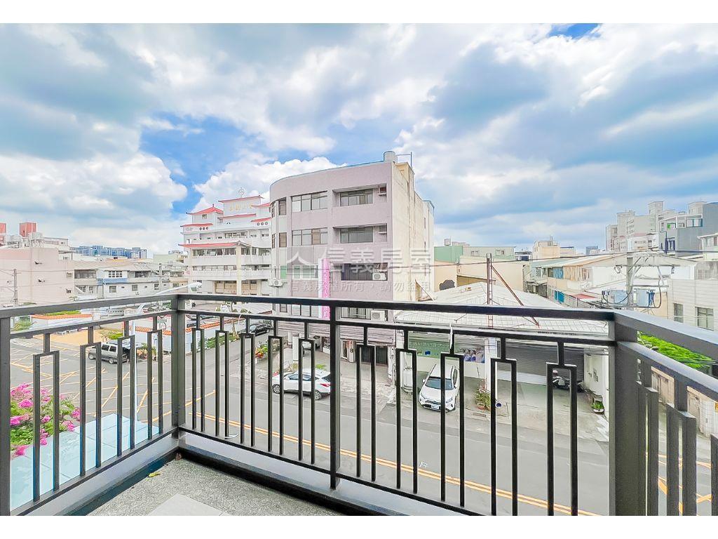 全新臨路電梯美墅房屋室內格局與周邊環境