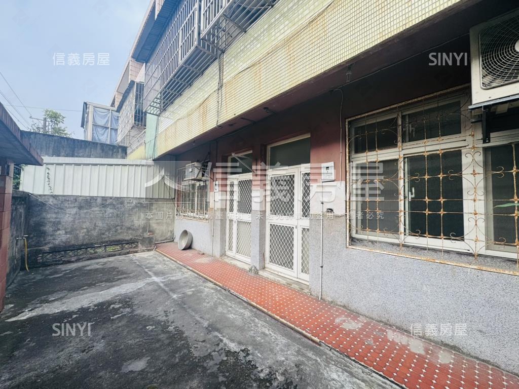 龍岡｜龍泉街雙併前院透天房屋室內格局與周邊環境