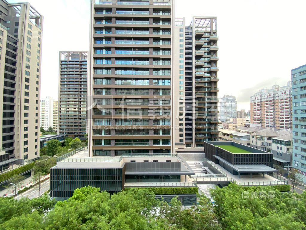 低於行情！中科大四房可看房屋室內格局與周邊環境