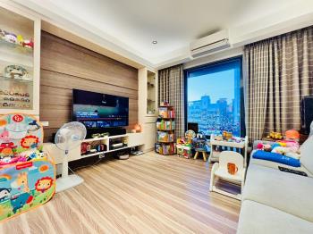 專任、中正鼎集邊間三房