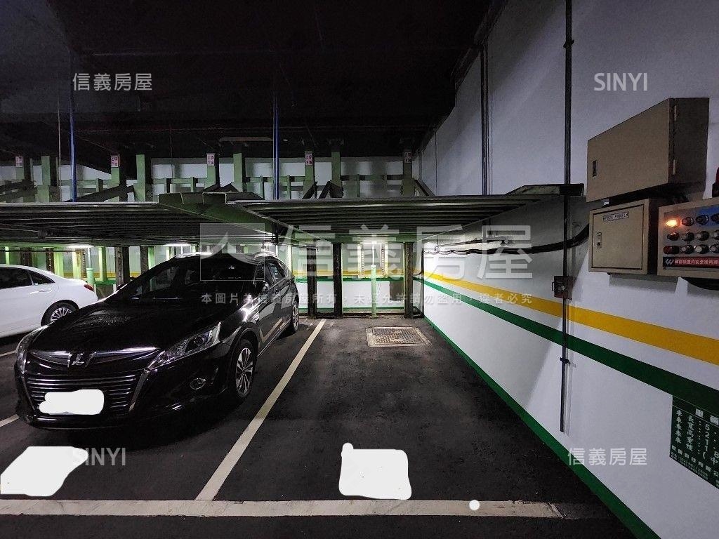 麗城樓中樓植栽美３房房屋室內格局與周邊環境