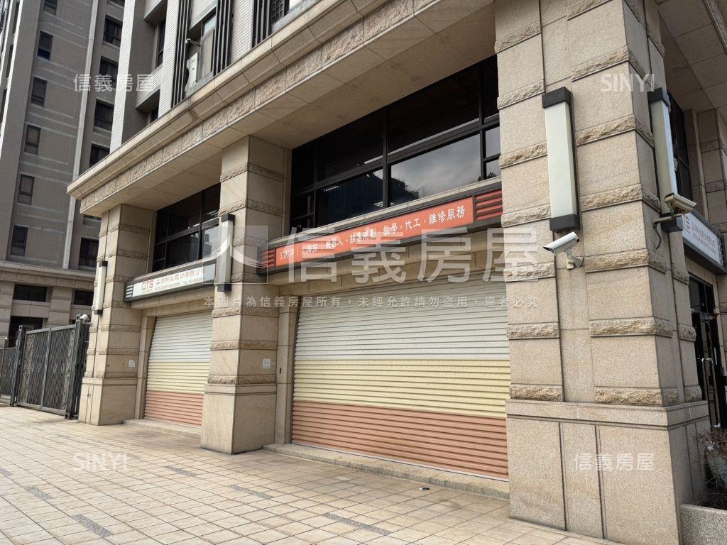 嘉興路大面寬角間青禾店面房屋室內格局與周邊環境