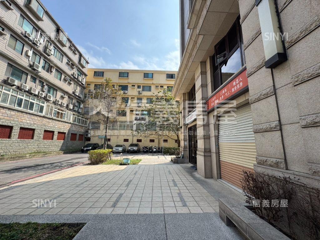 嘉興路大面寬角間青禾店面房屋室內格局與周邊環境