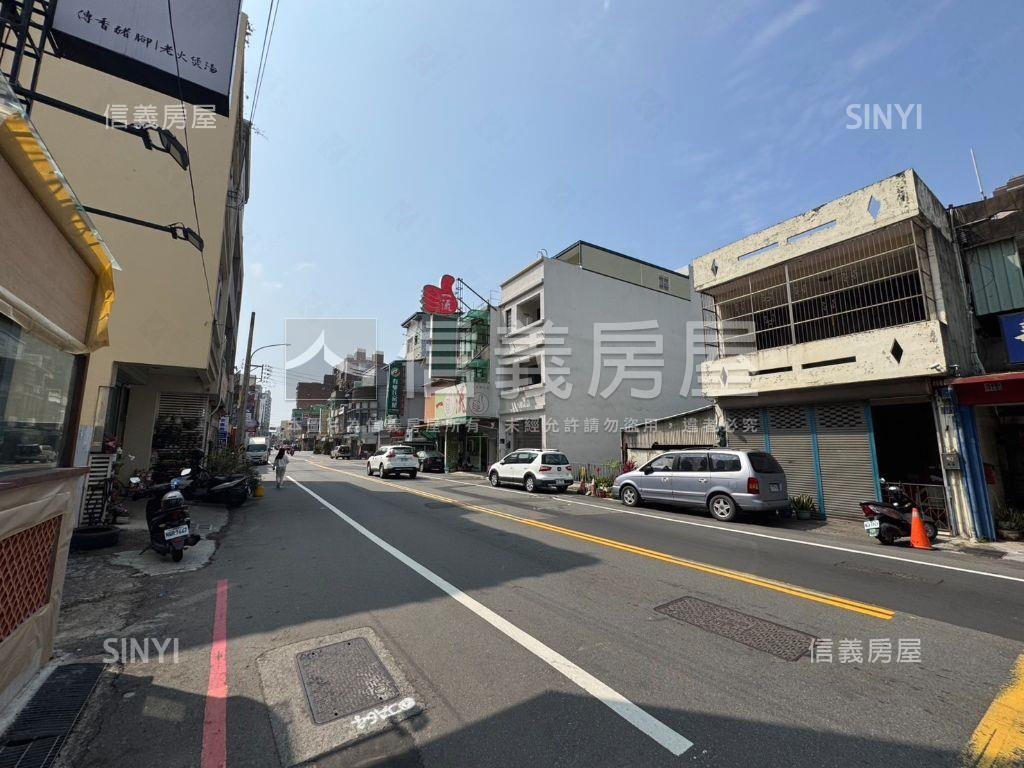 嘉興路大面寬角間青禾店面房屋室內格局與周邊環境